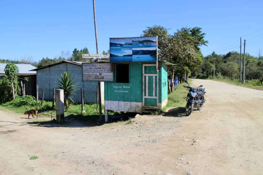 Garita Laguna Brava Yalambojoch