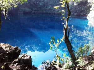 Cenote Azul Laguna Brava