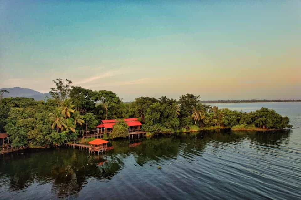 Photo of Hotel Ecológico Cabañas del Lago