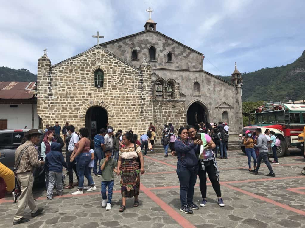 Iglesia católica San Juan la Laguna de Rick McArthur