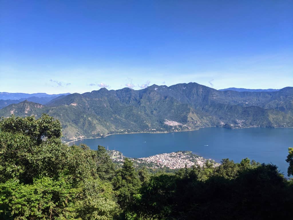 Vista desde el primer mirador en Volcán San Pedro